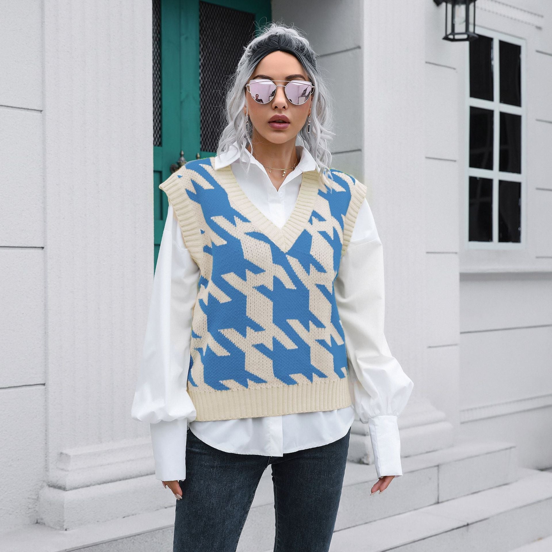 Houndstooth V-Neck Knit Vest