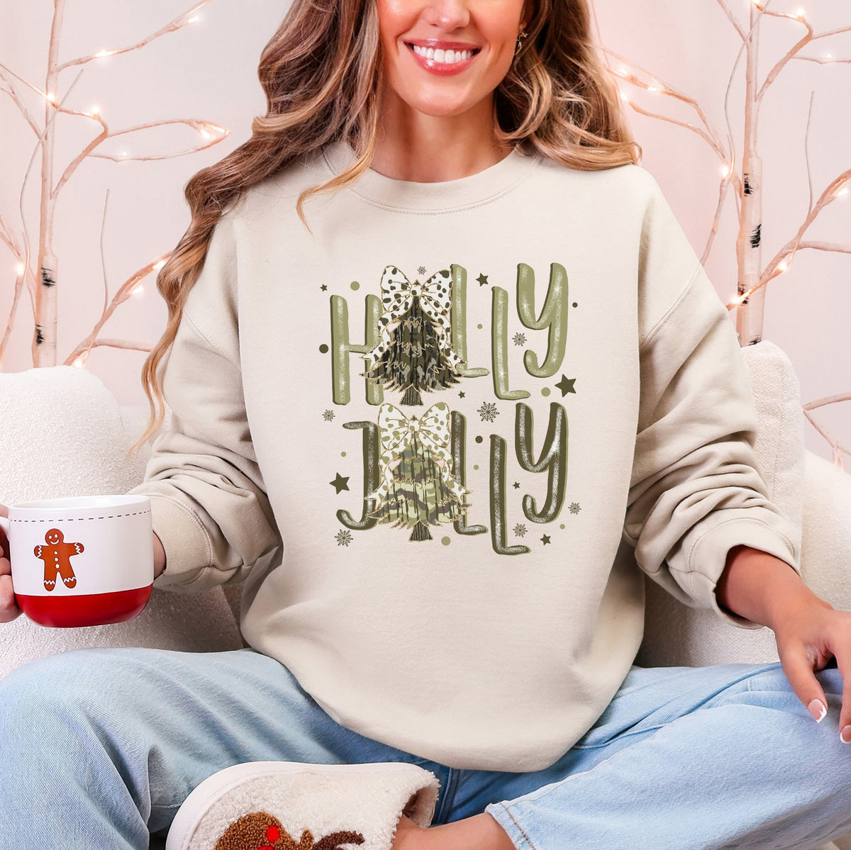Holly Jolly Christmas Sweatshirt - Calendar ClosetHolly Jolly Christmas SweatshirtCalendar Closet