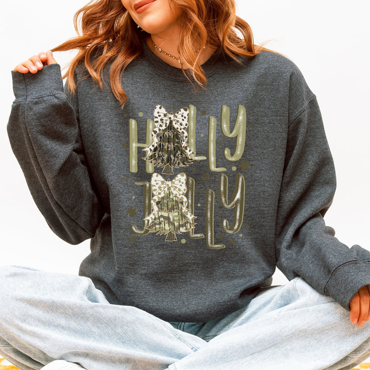 Holly Jolly Christmas Sweatshirt - Calendar ClosetHolly Jolly Christmas SweatshirtCalendar Closet
